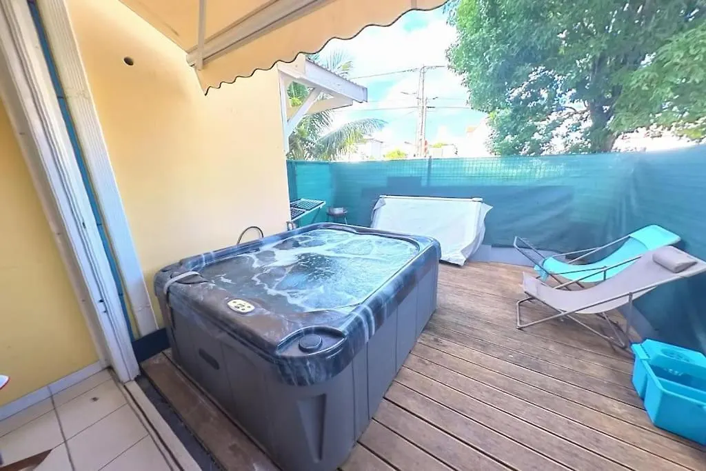 Au Pied De L'Anse Mitan Apartment Les Trois-Ilets 0*,